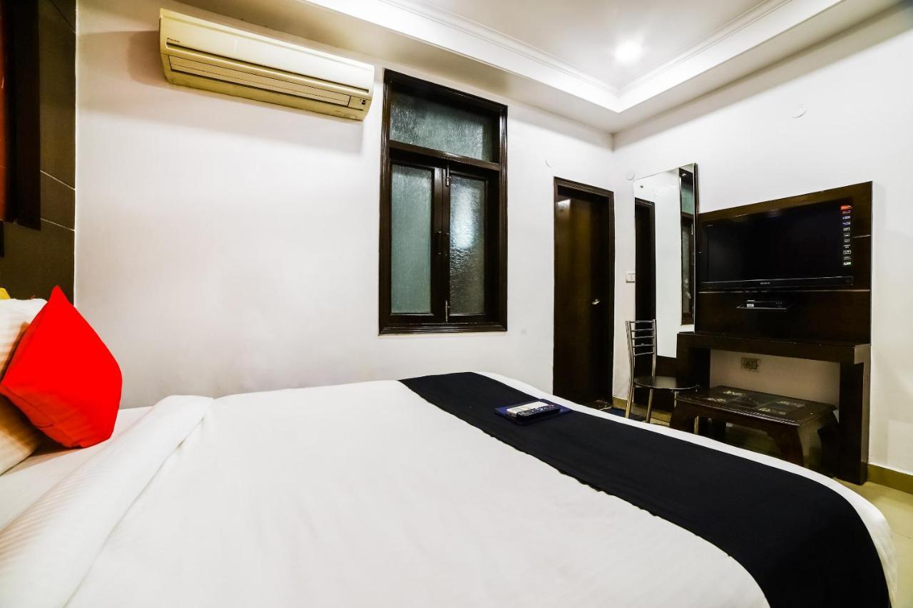 Capital O 6408 Hotel Delhi Heart นิวเดลี ภายนอก รูปภาพ